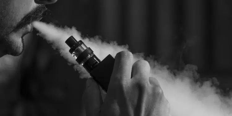 Astuces pour bien entretenir votre cigarette électronique